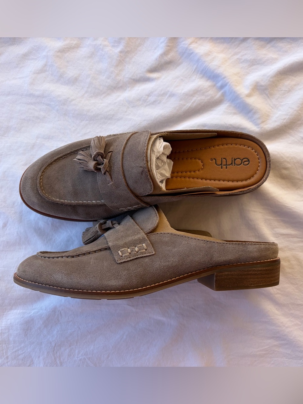 Earth New! Everett Women’s Sz 10 Slip On Suede Tassel Mule Loafers Taupe Comfy!